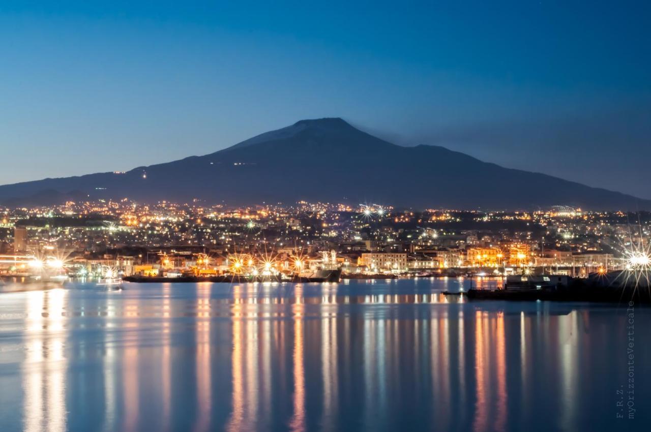 Etnacity Guest House Apartment Catania Bagian luar foto