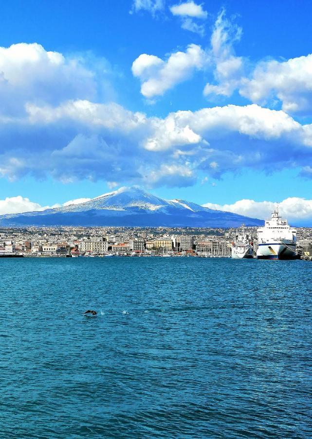 Etnacity Guest House Apartment Catania Bagian luar foto