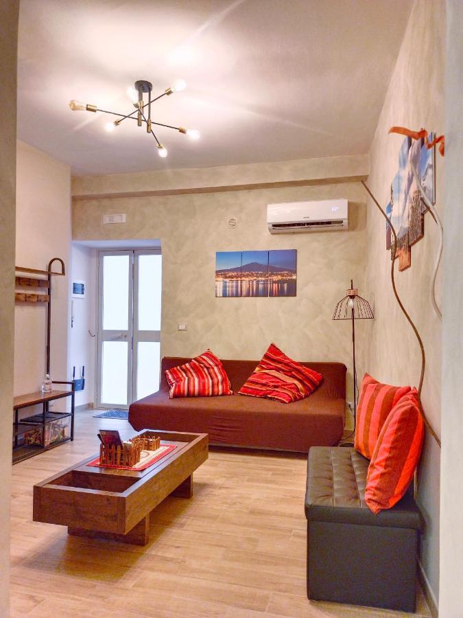 Etnacity Guest House Apartment Catania Bagian luar foto