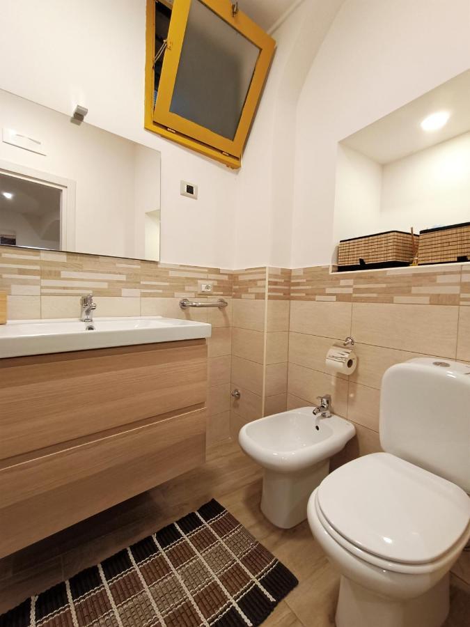 Etnacity Guest House Apartment Catania Bagian luar foto